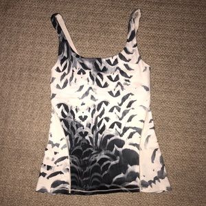 LULU LEMON WORKOUT TANK